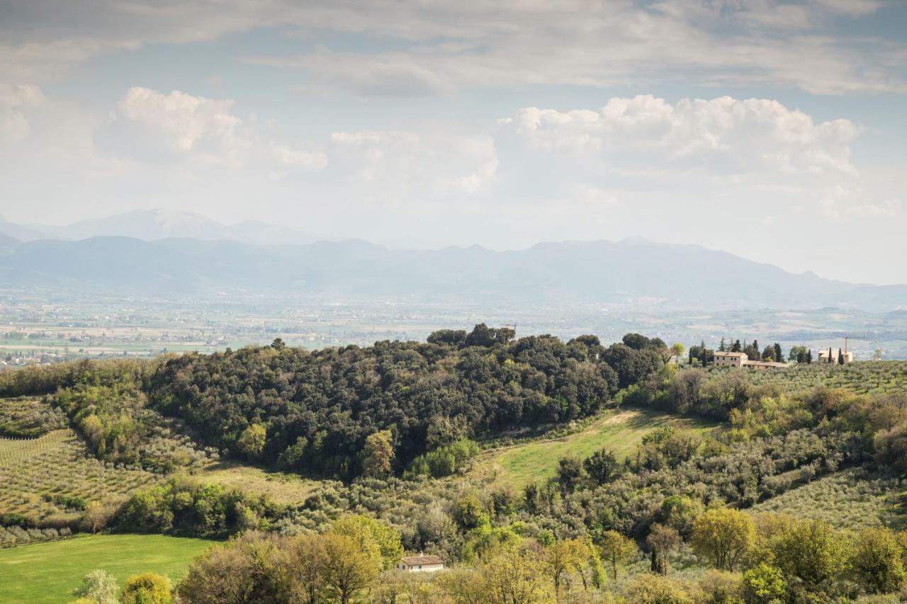 Casa Vacanze Montefalco Il Borgo Apartment Bagian luar foto